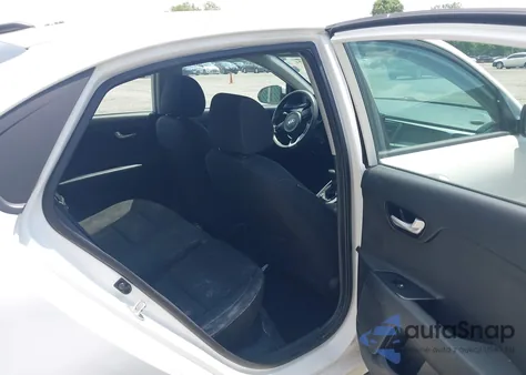 2019 Kia Rio Lx из США, поврежденный, VIN 3KPA24AB7KE210417